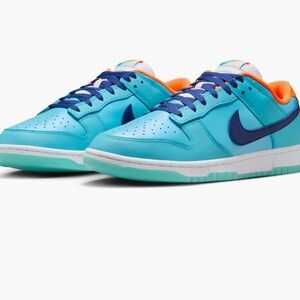 Mens 10.5 Nike Dunk low SE